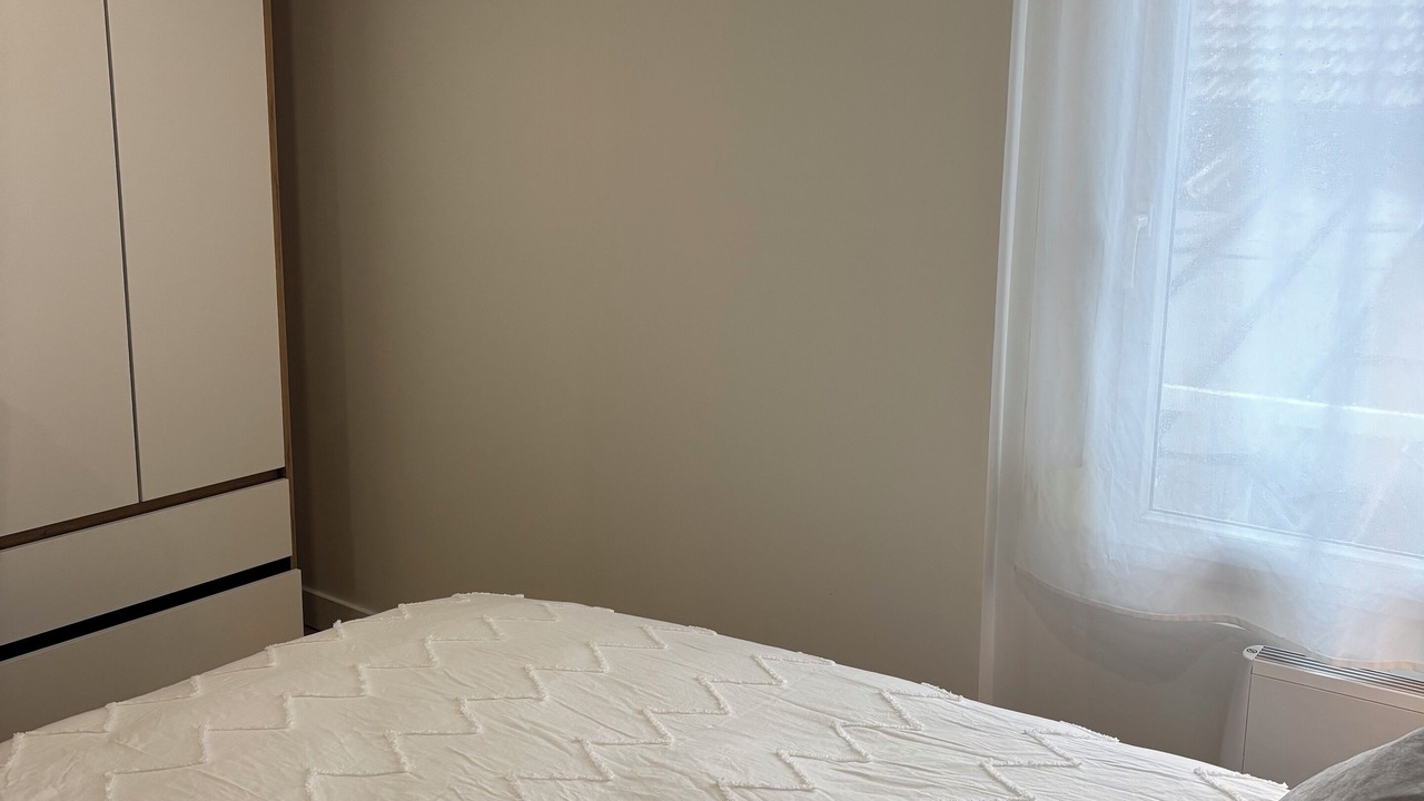 Photo of Bedroom in Chalons-en-Champagne