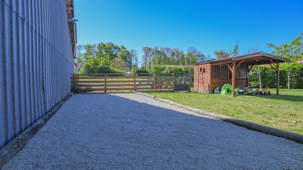 Photo of Outdoor in Courteranges