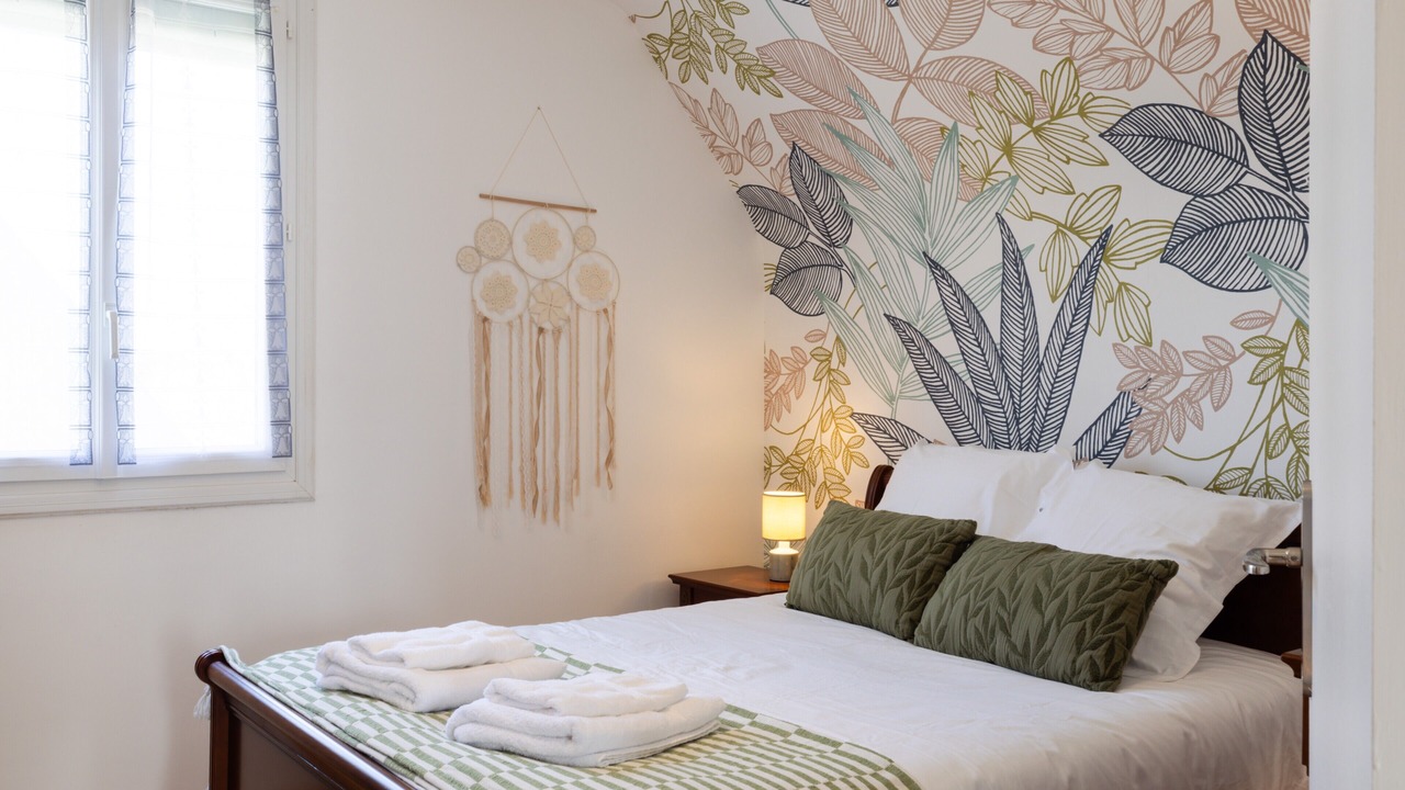 Photo of Bedroom in Saint-Quay-Perros