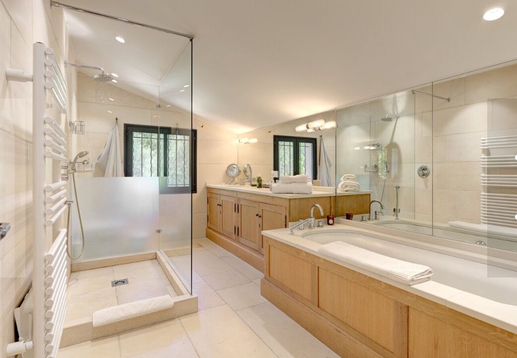 Photo of Bathroom in Saint-Cezaire-sur-Siagne