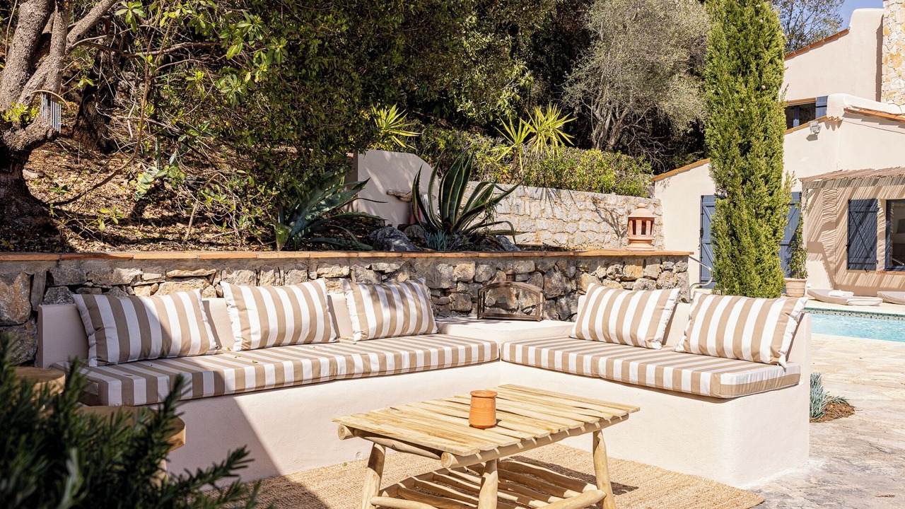 Photo of Patio Balcony in Saint-Cezaire-sur-Siagne
