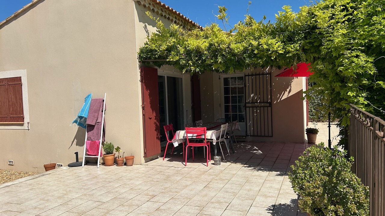 Photo of Outdoor in Mouries