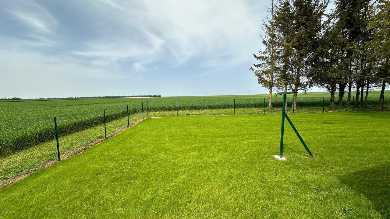 Photo of Others in Hauvine