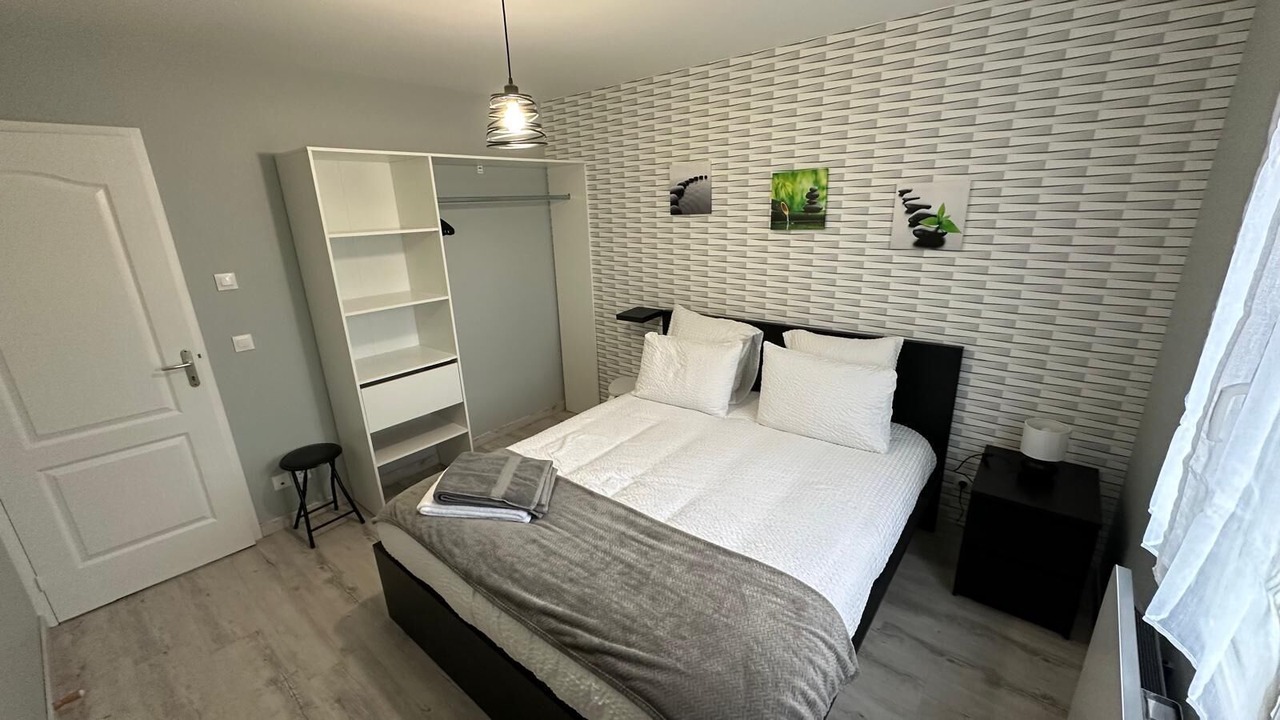 Photo of Bedroom in Hauvine