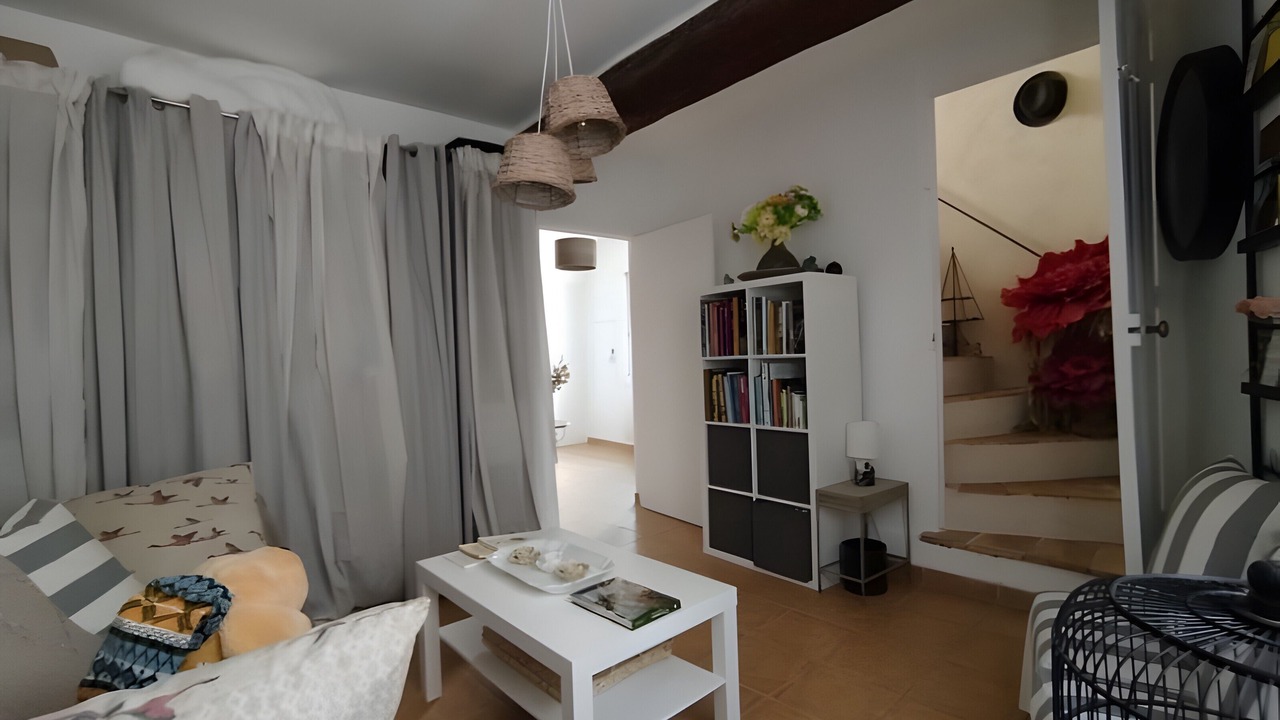 Photo of Livingroom in Theziers