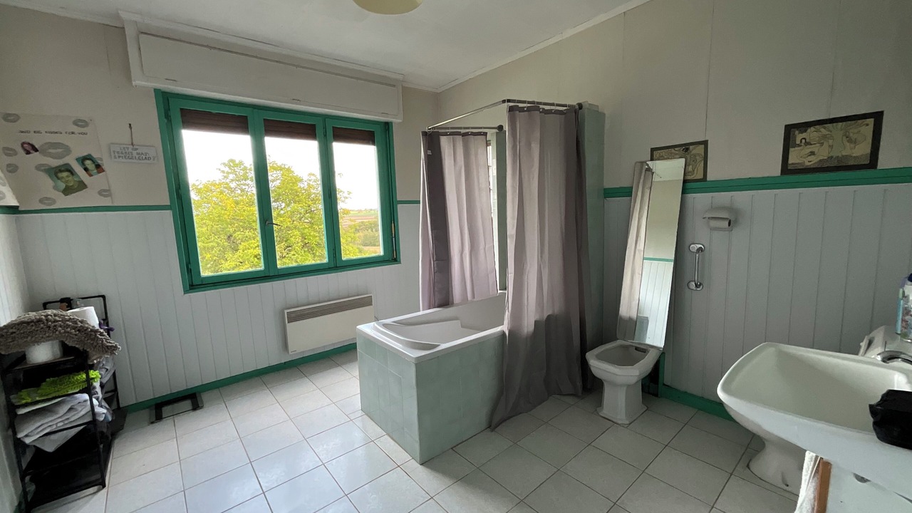 Photo of Bathroom in Chatel-Chehery