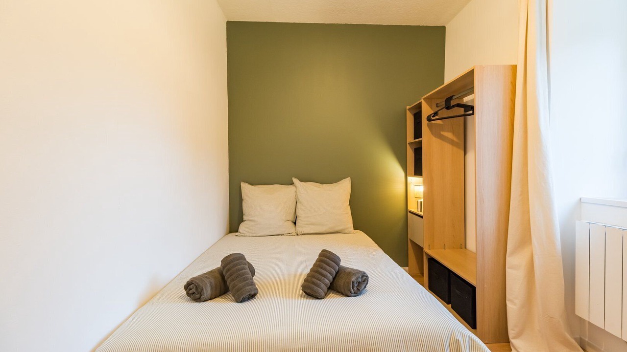 Photo of Bedroom in Lannion