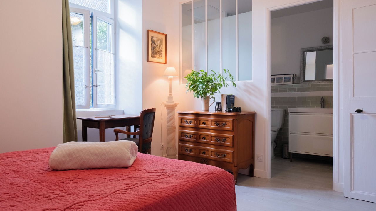 Photo of Bedroom in Pontrieux