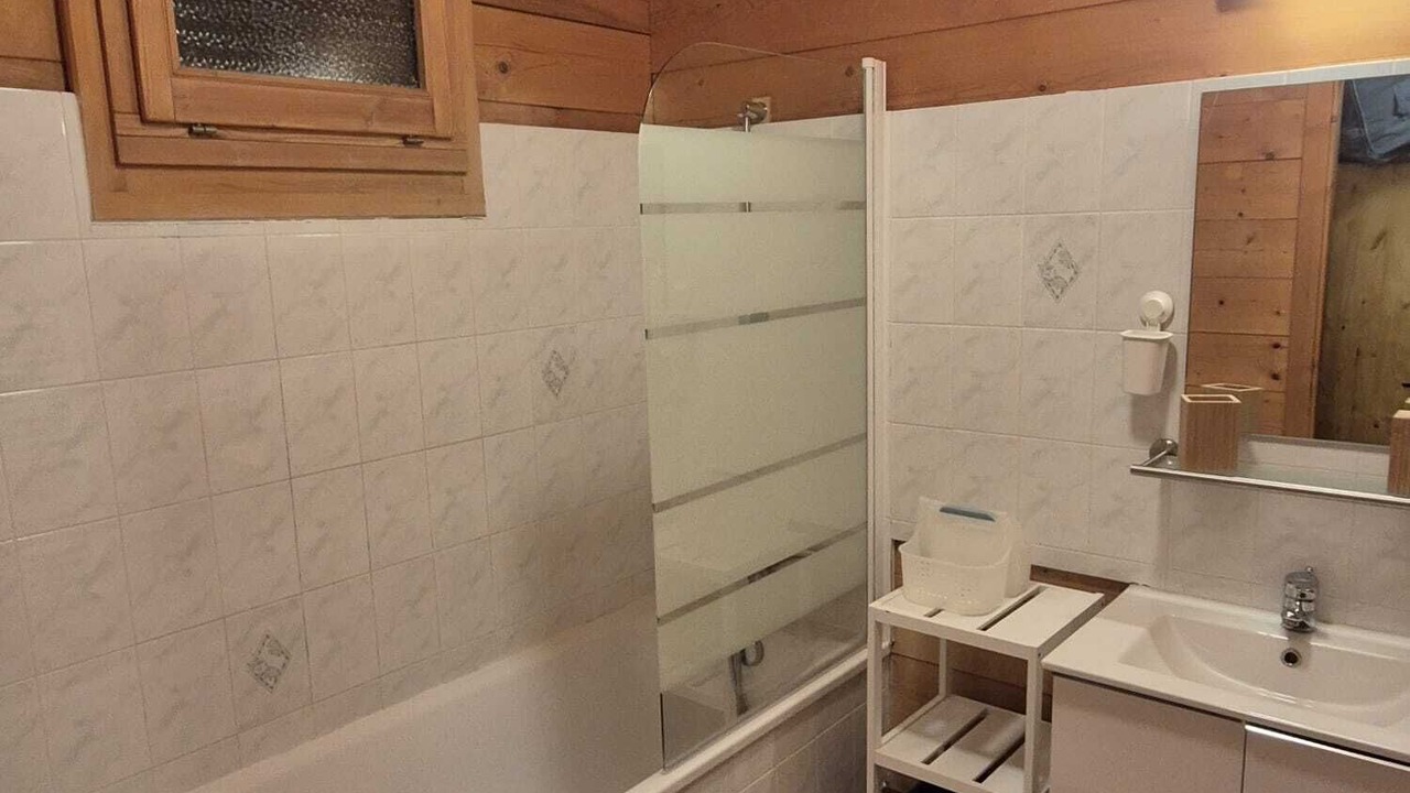 Photo of Bathroom in La Joue du Loup