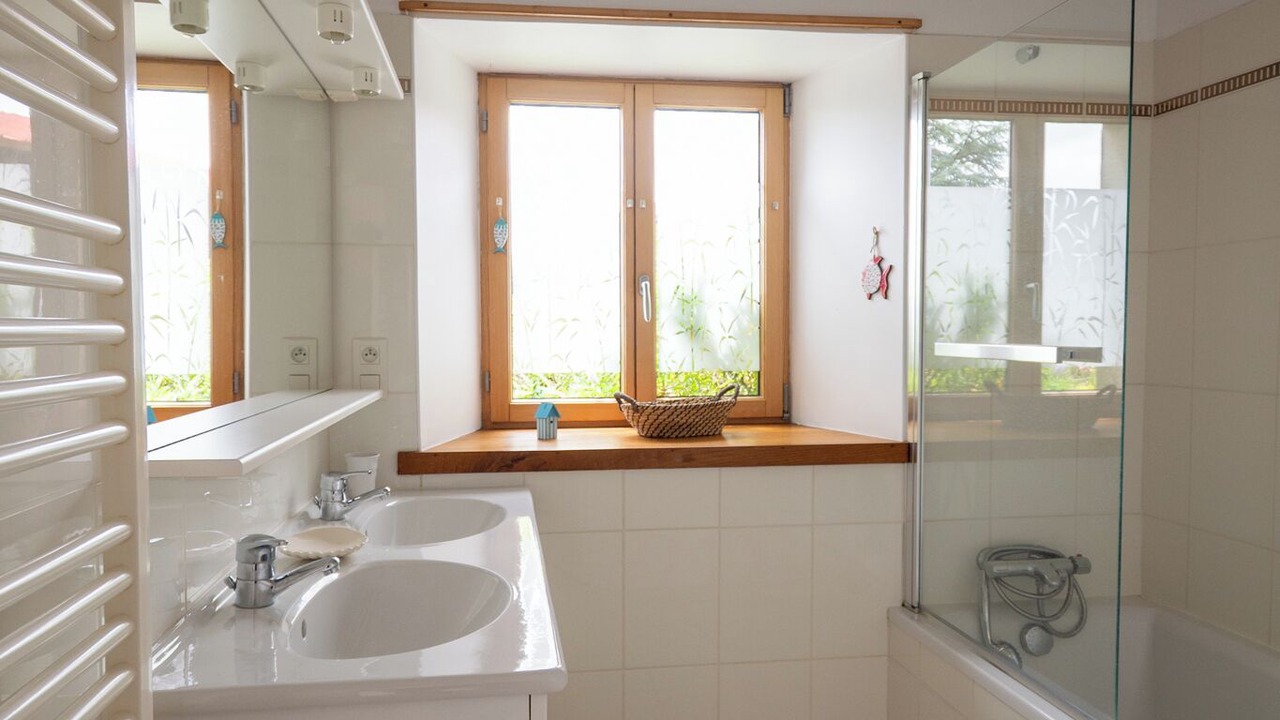 Photo of Bathroom in Coatreven