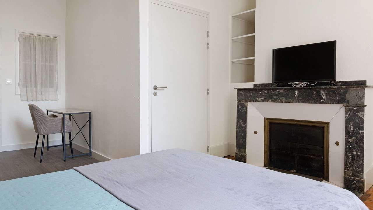 Photo of Bedroom in Vic-en-Bigorre