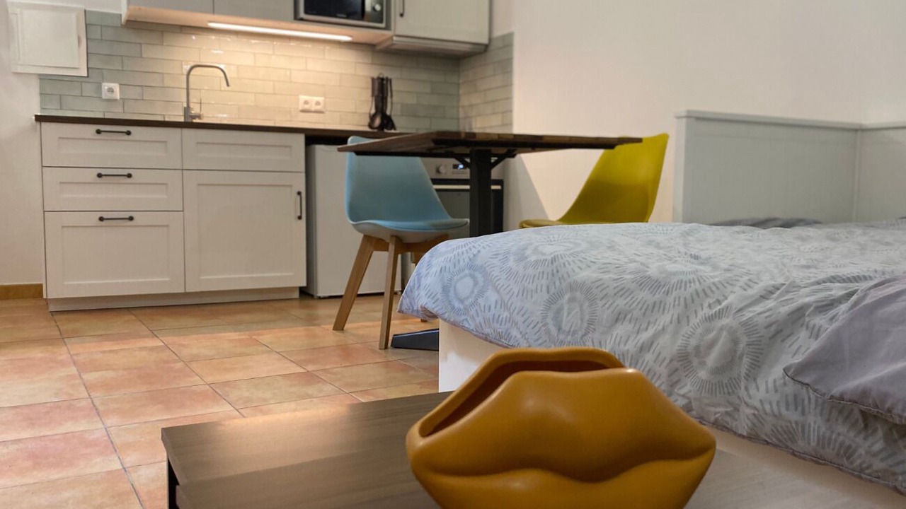 Photo of Bedroom in Nimes City Centre