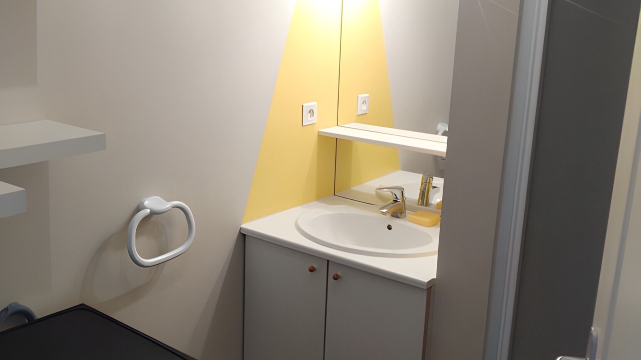 Photo of Bathroom in Cauterets