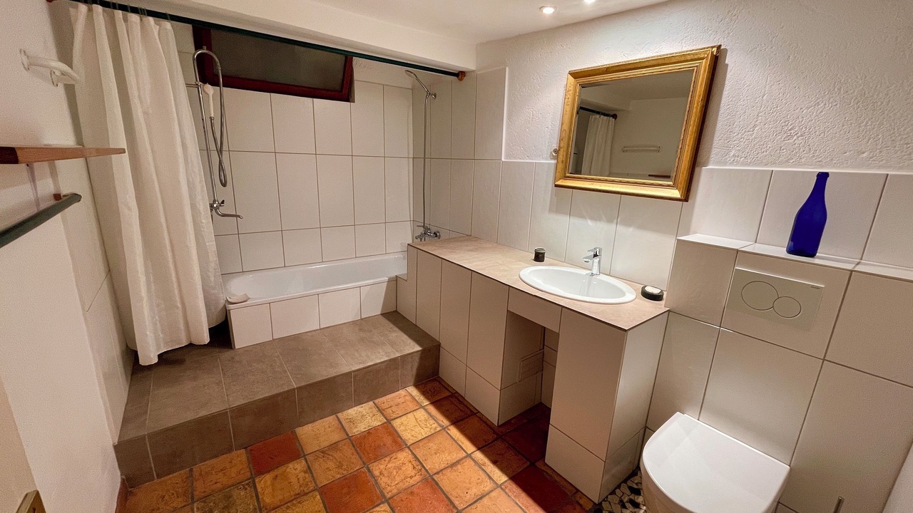 Photo of Bathroom in Sedeilhac