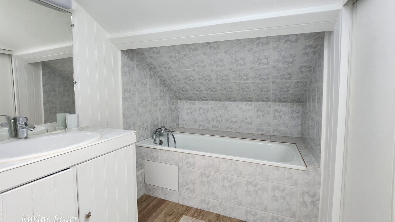 Photo of Bathroom in Bazancourt