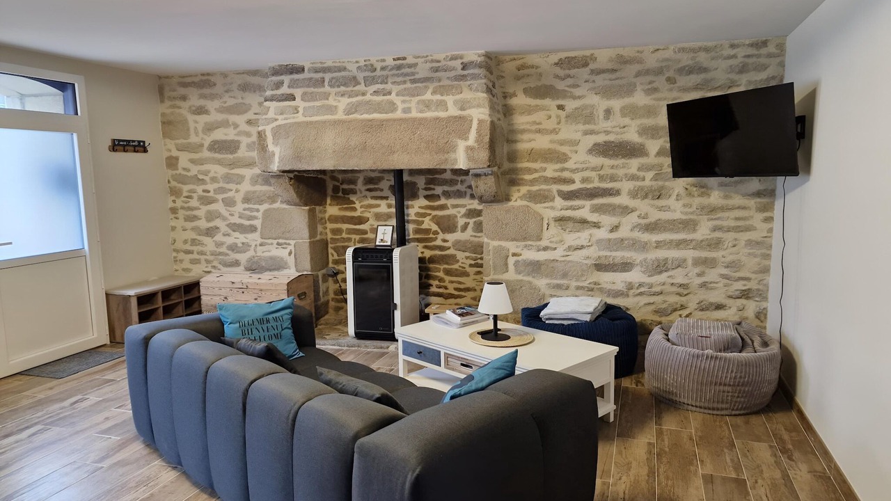 Photo of Livingroom in Guerlesquin