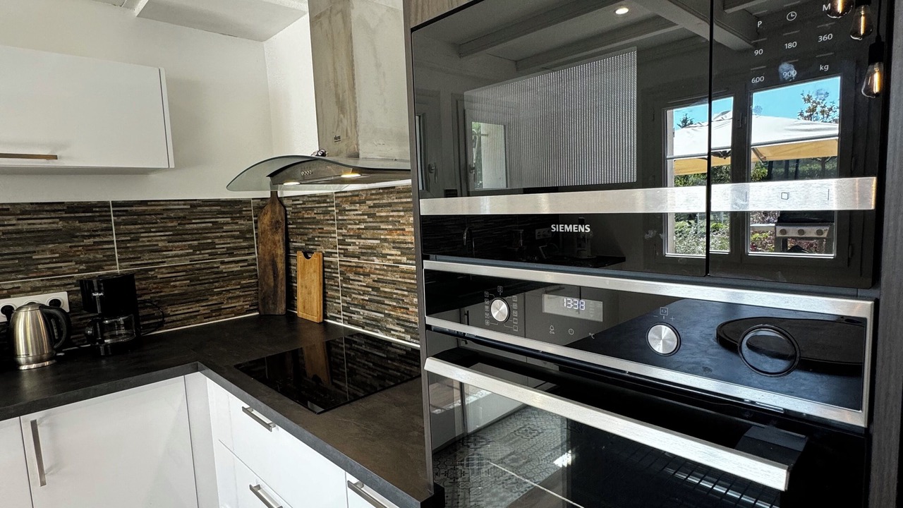 Photo of Kitchen in Rochefort-du-Gard