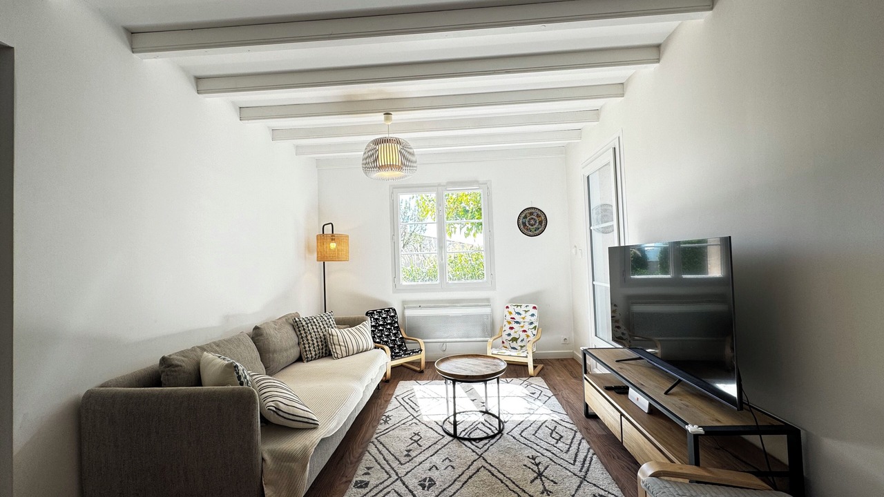 Photo of Livingroom in Rochefort-du-Gard