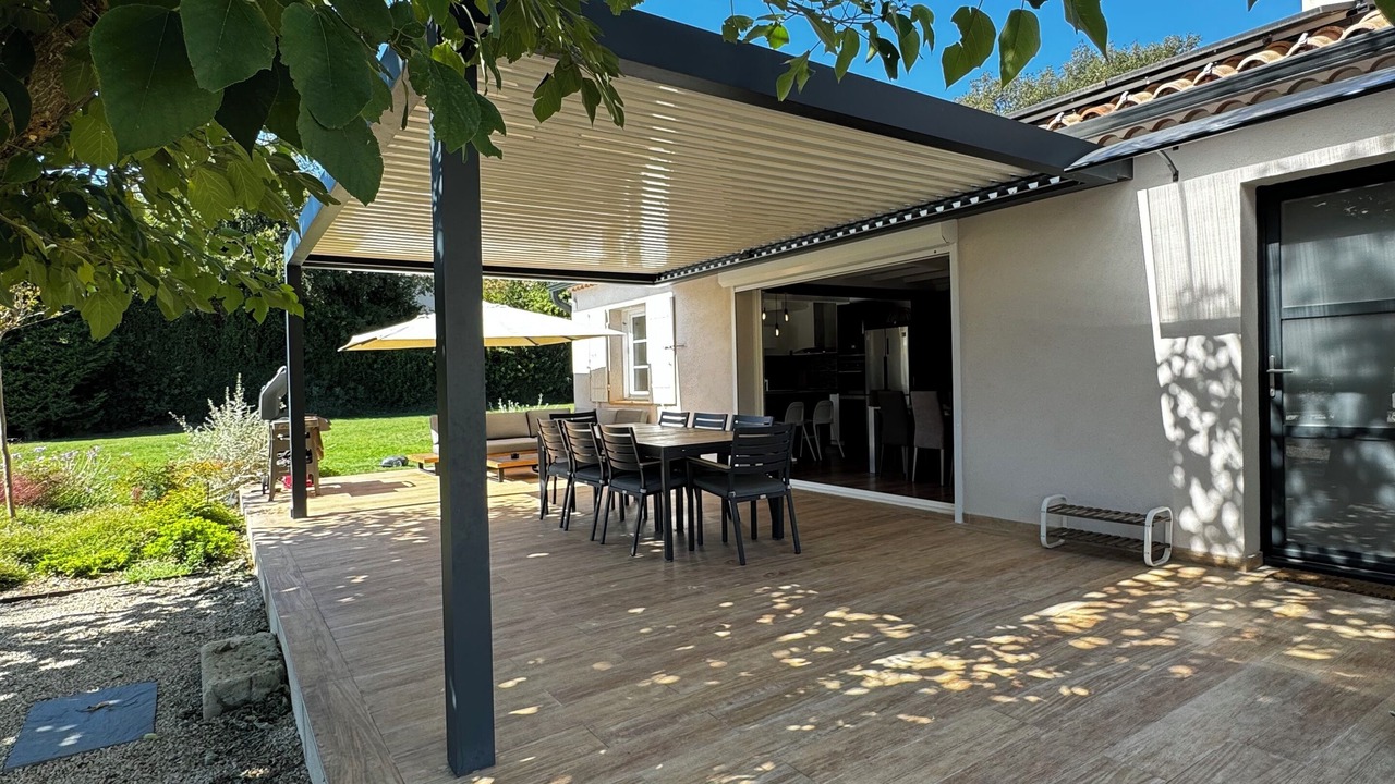 Photo of Outdoor in Rochefort-du-Gard