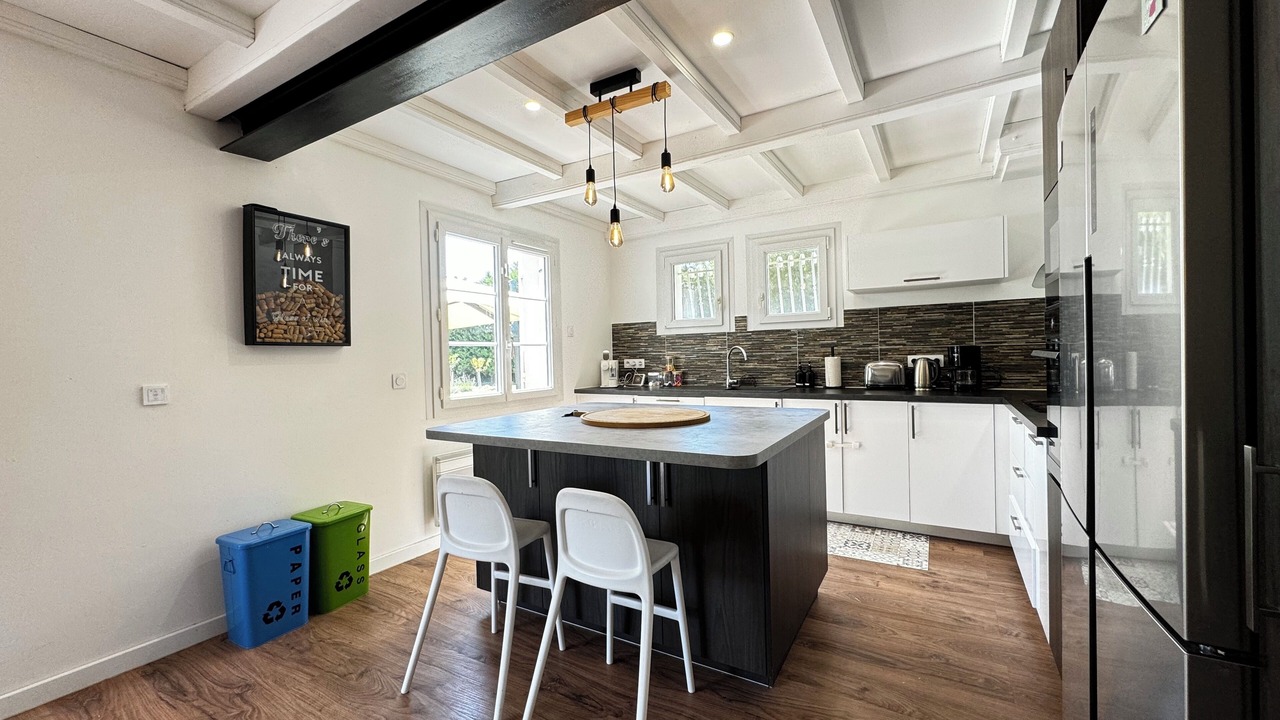 Photo of Kitchen in Rochefort-du-Gard