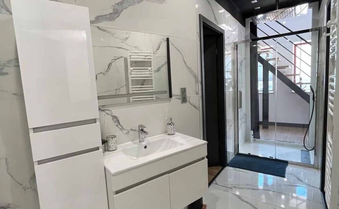 Photo of Bathroom in Baccarat