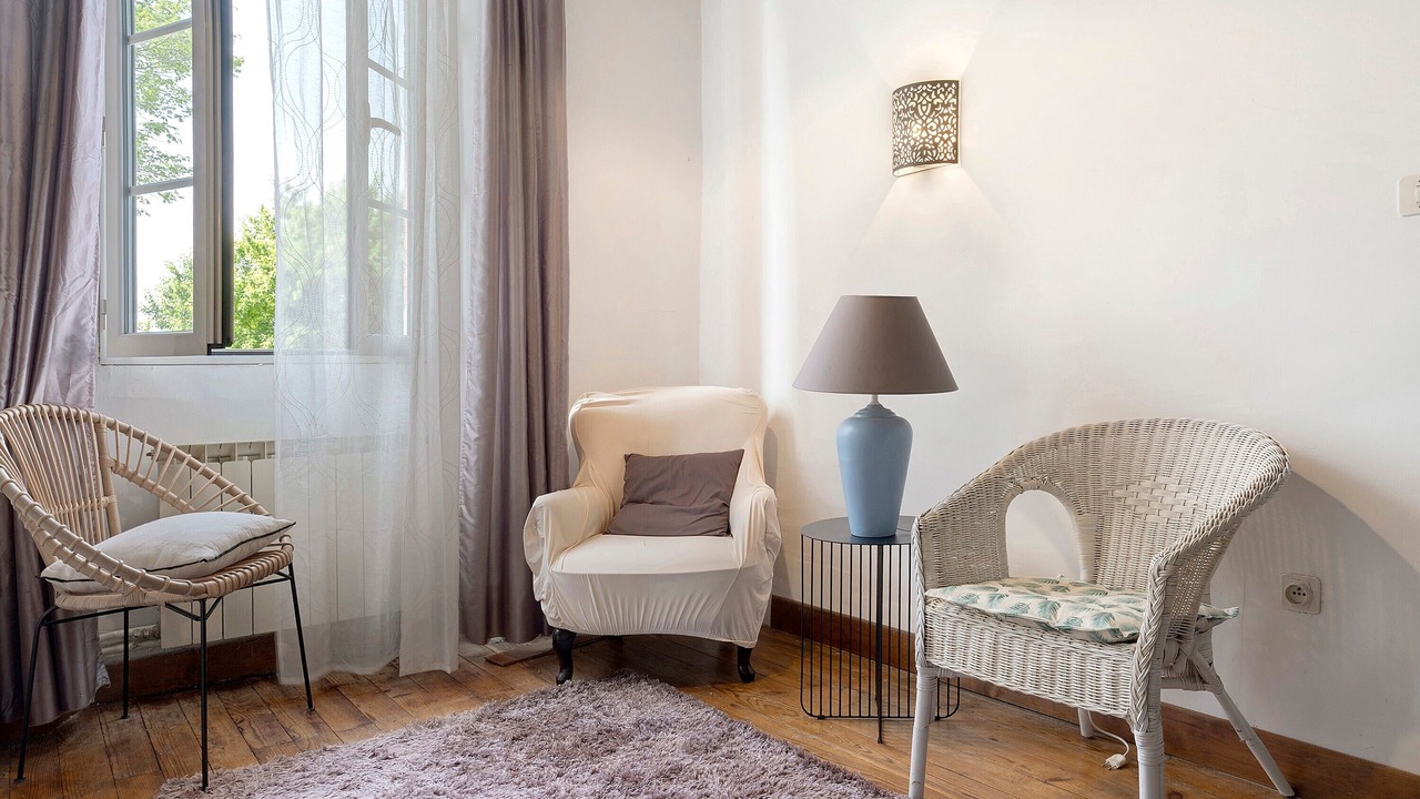 Photo of Livingroom in Pontiacq-Viellepinte