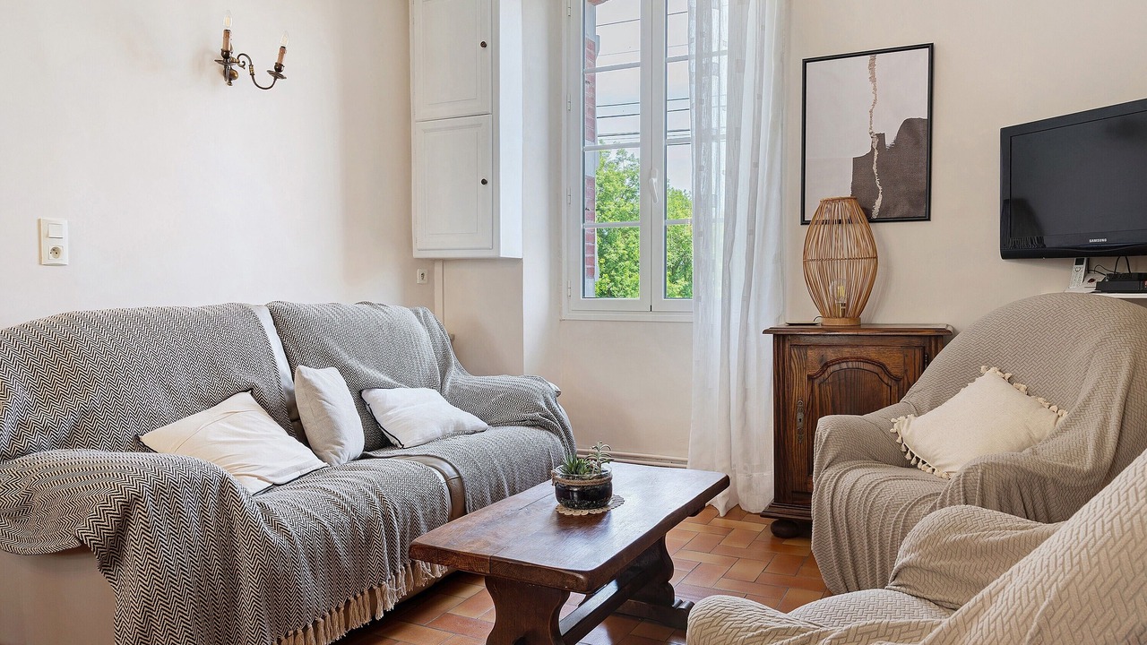 Photo of Livingroom in Pontiacq-Viellepinte