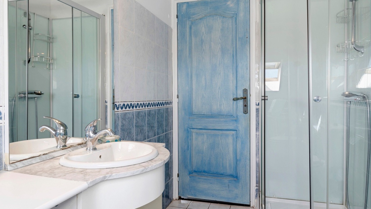 Photo of Bathroom in Pontiacq-Viellepinte
