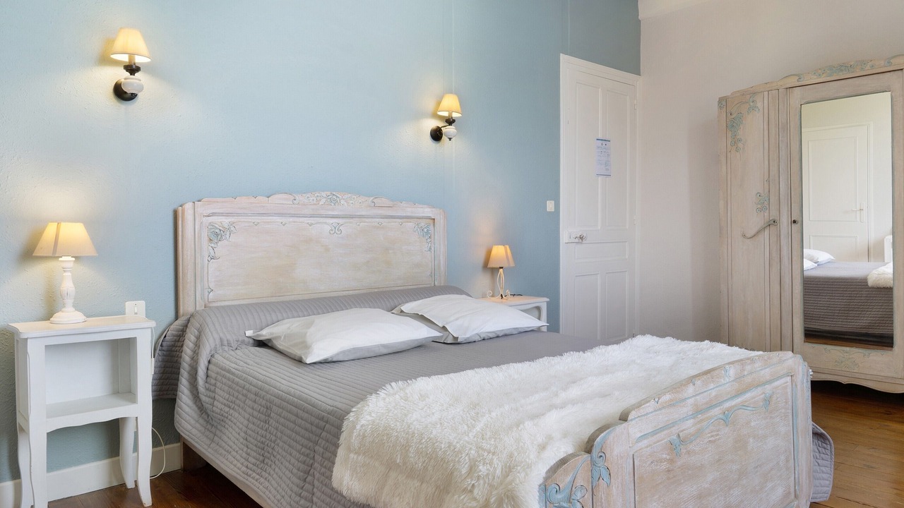 Photo of Bedroom in Pontiacq-Viellepinte