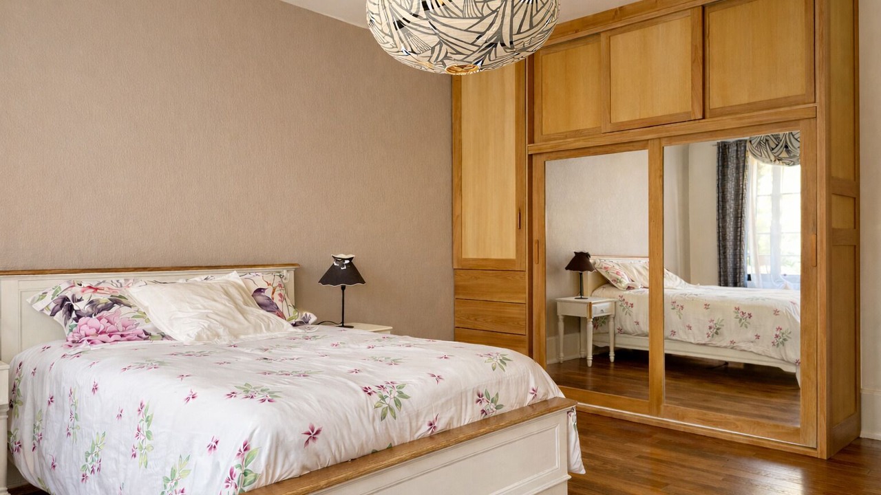 Photo of Bedroom in Ervy-le-Chatel