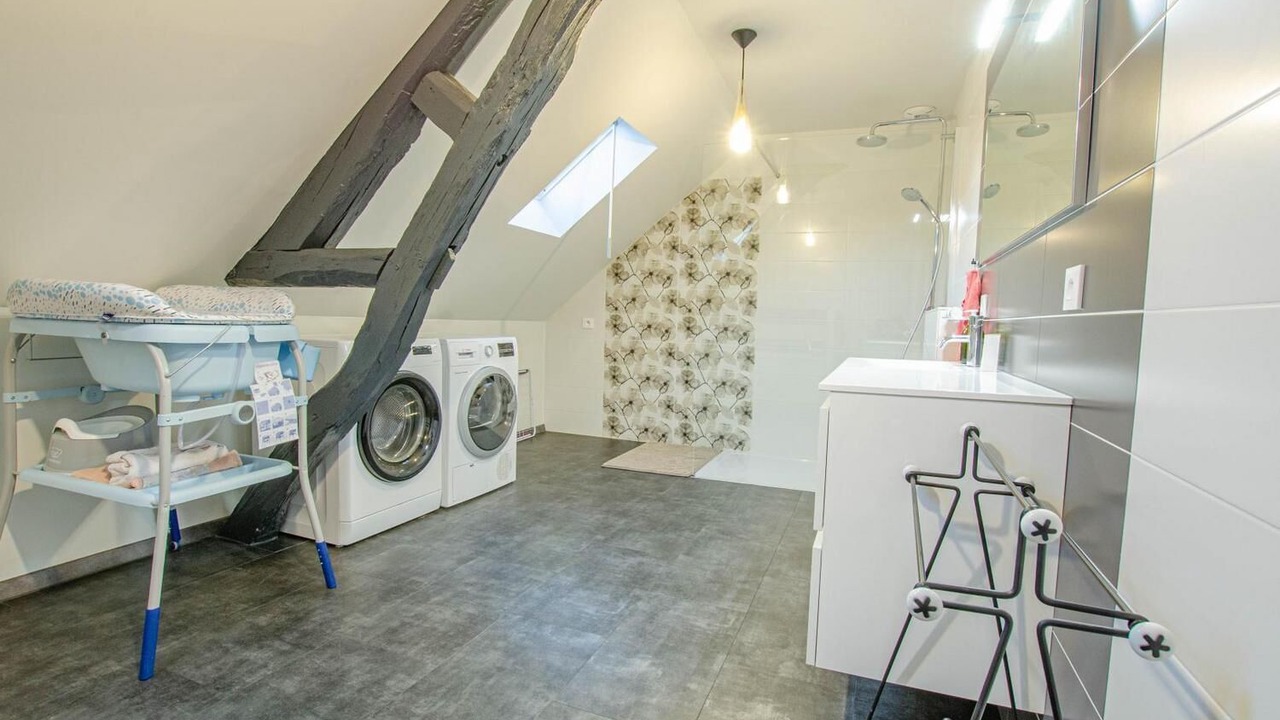 Photo of Bathroom in Ervy-le-Chatel
