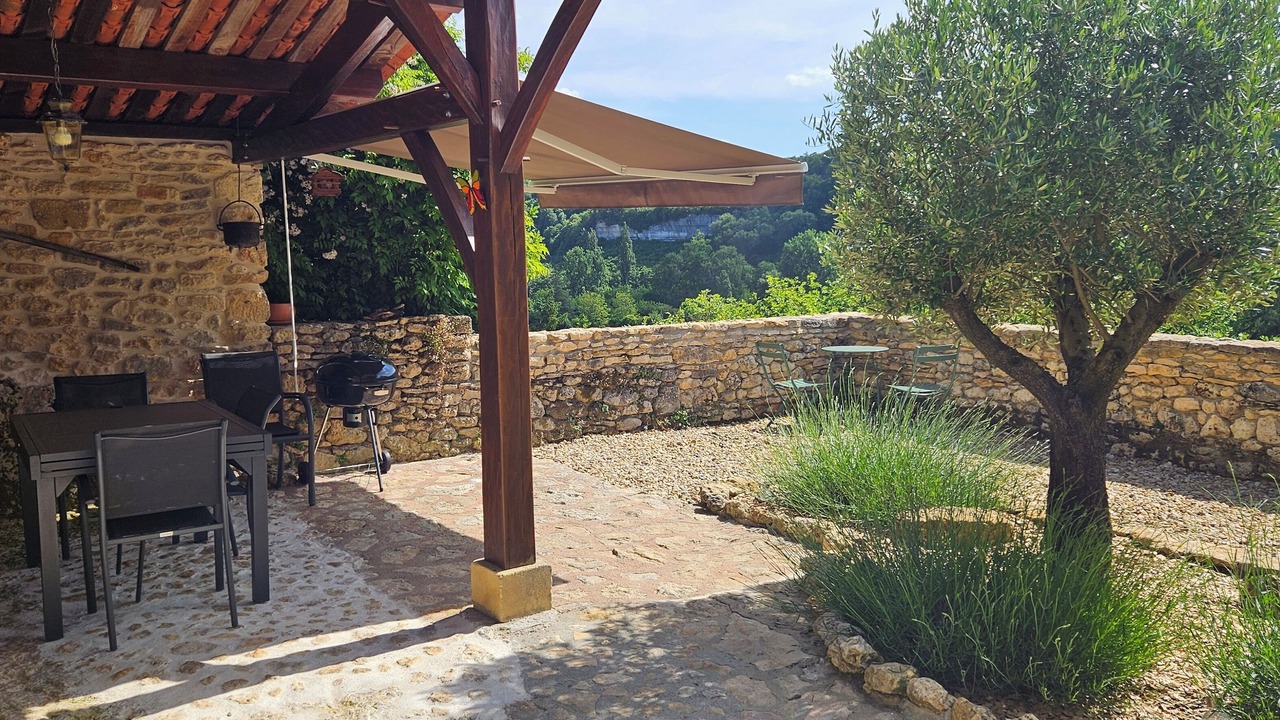 Photo of Outdoor in Les Eyzies