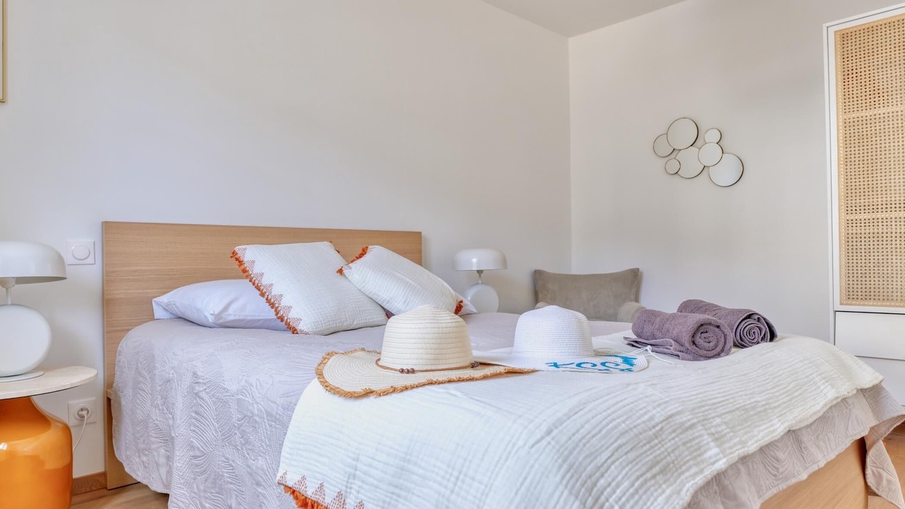 Photo of Bedroom in La Garde-Freinet