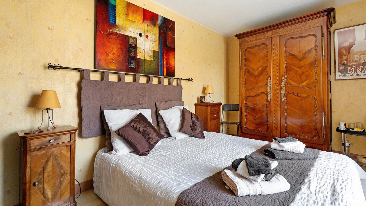 Photo of Bedroom in Aucaleuc