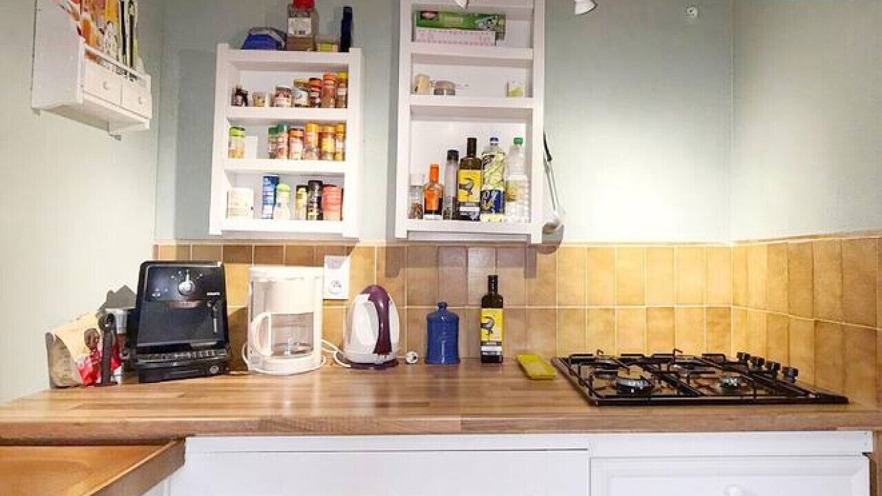 Photo of Kitchen in Real