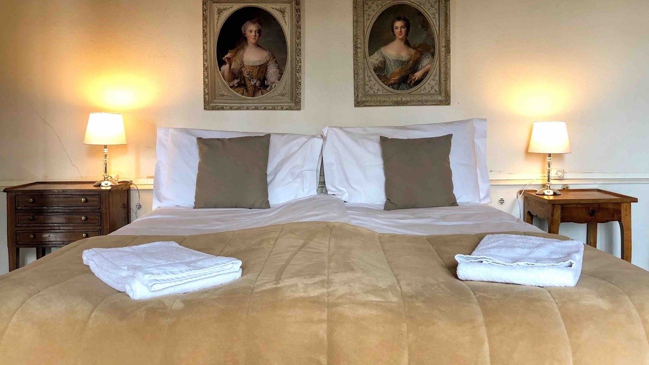 Photo of Bedroom in Courgenay