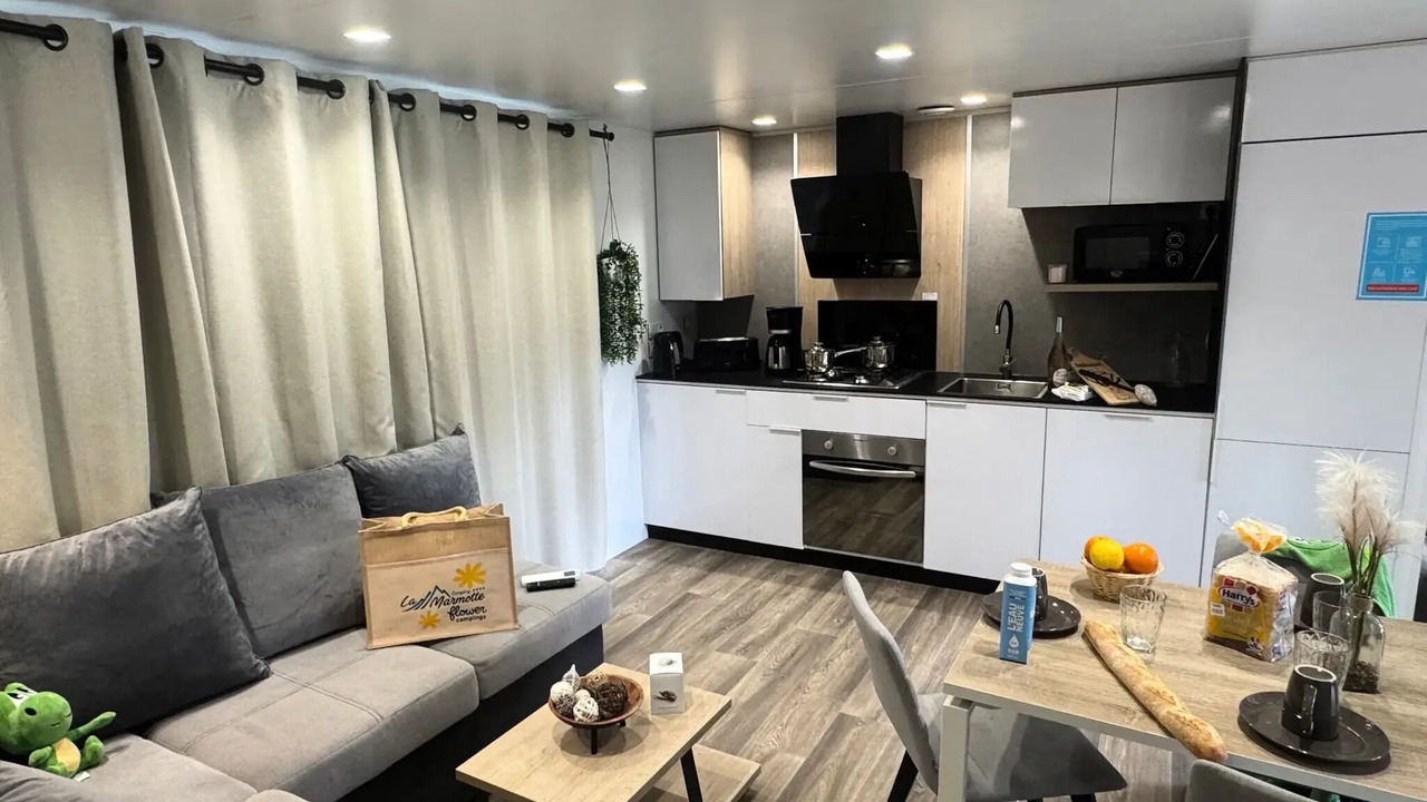 Photo of Livingroom in Savignac-les-Ormeaux