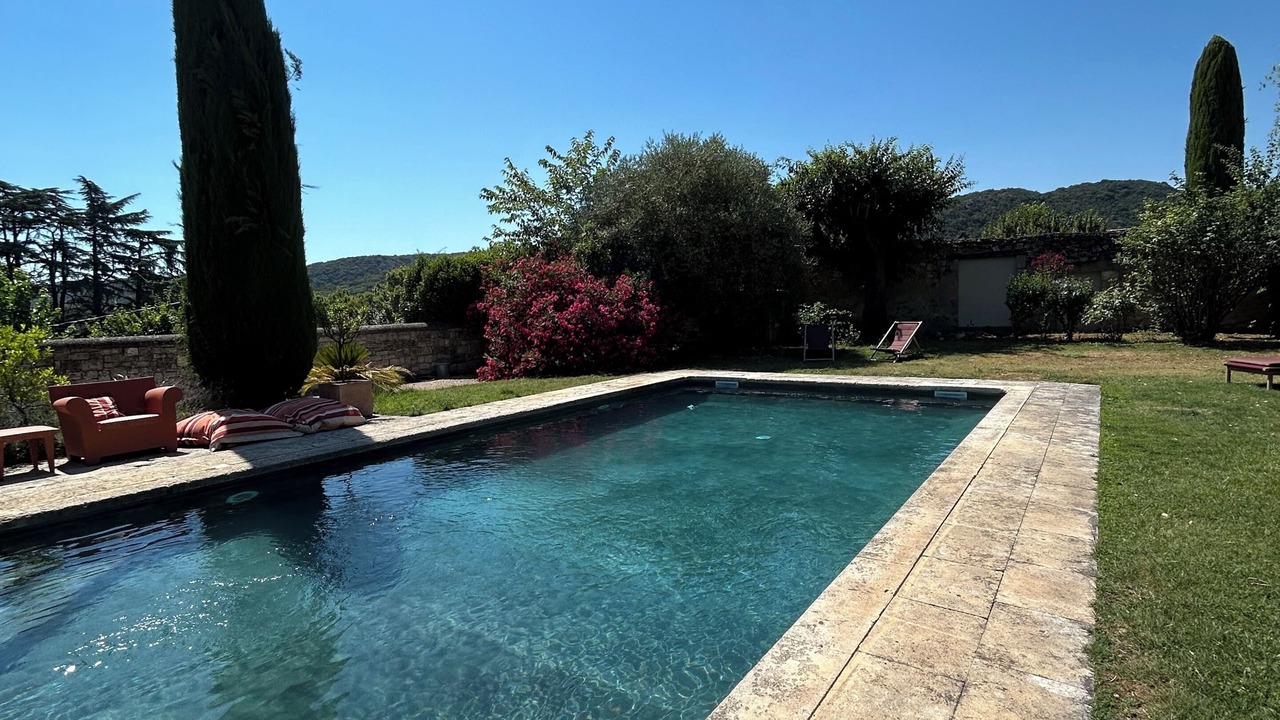 Photo of Outdoor in Collias