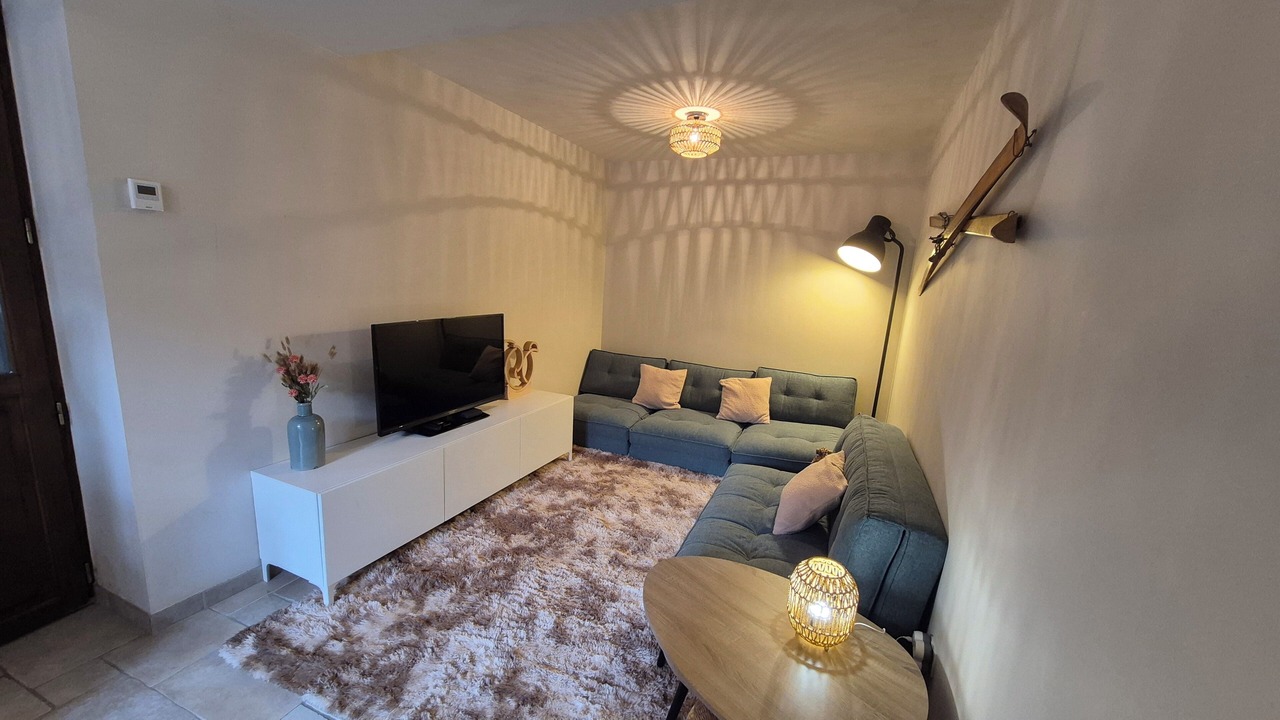 Photo of Livingroom in Beaudean