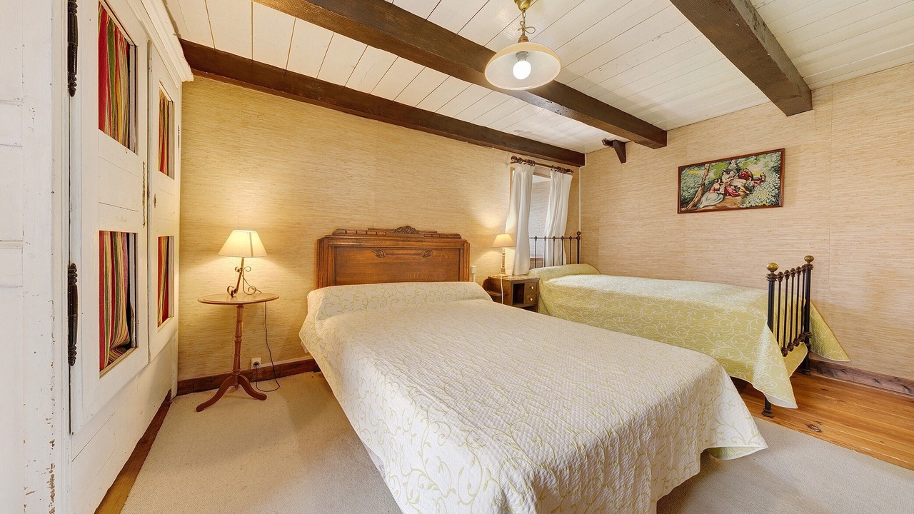 Photo of Bedroom in Plouvorn