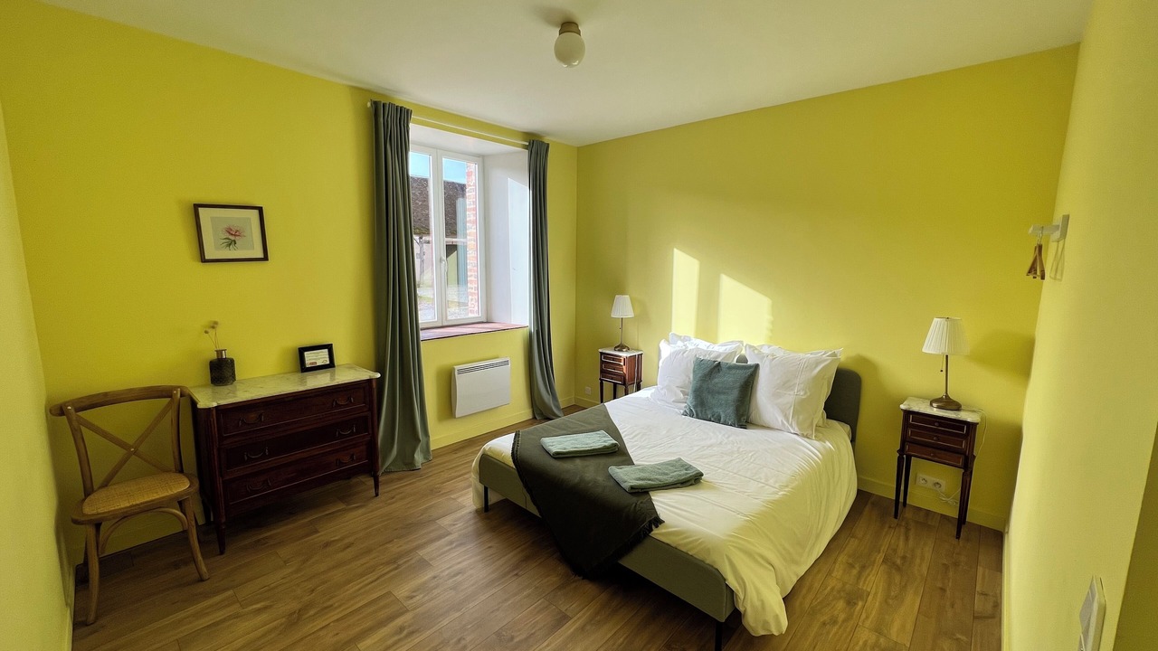 Photo of Bedroom in Lailly