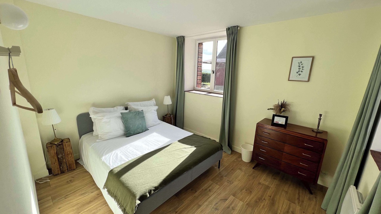 Photo of Bedroom in Lailly