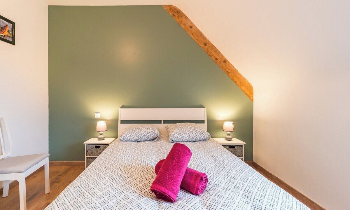 Photo of Bedroom in Saint-Carreuc