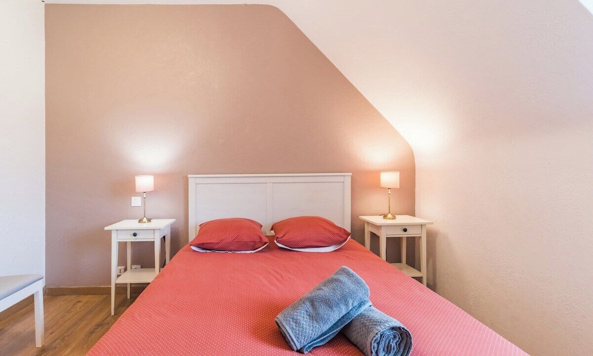 Photo of Bedroom in Saint-Carreuc