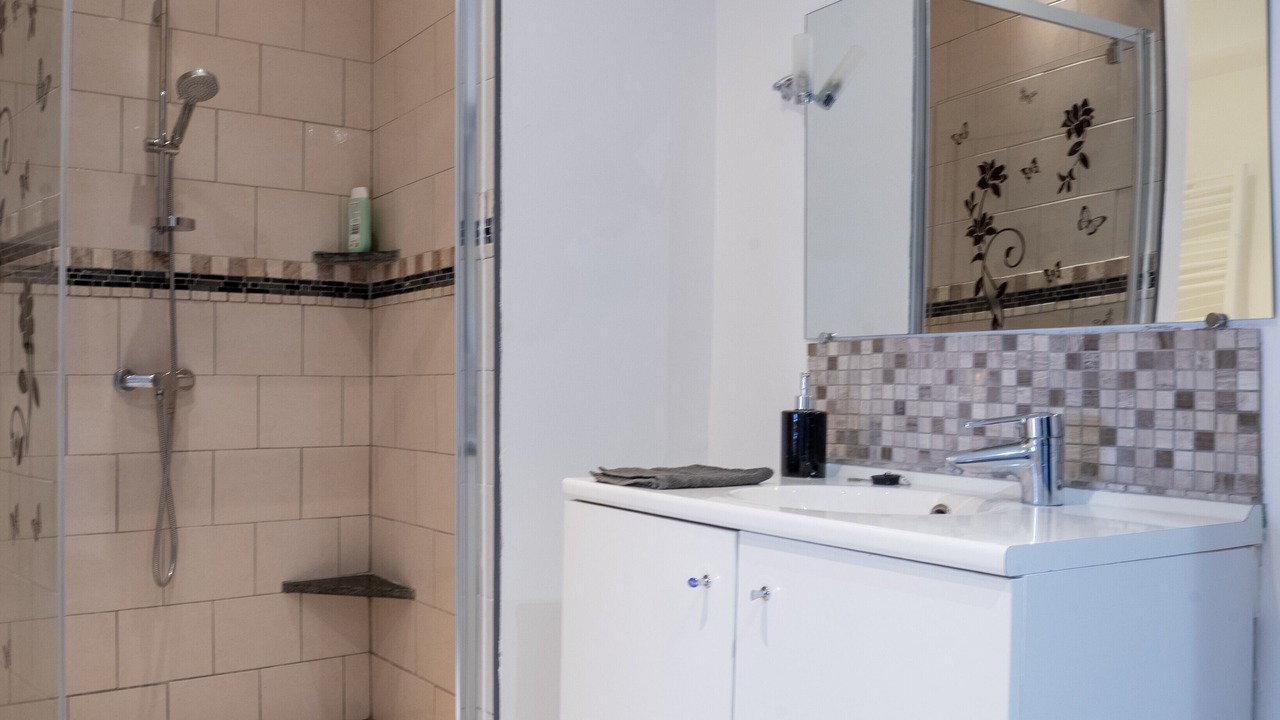 Photo of Bathroom in Quillan