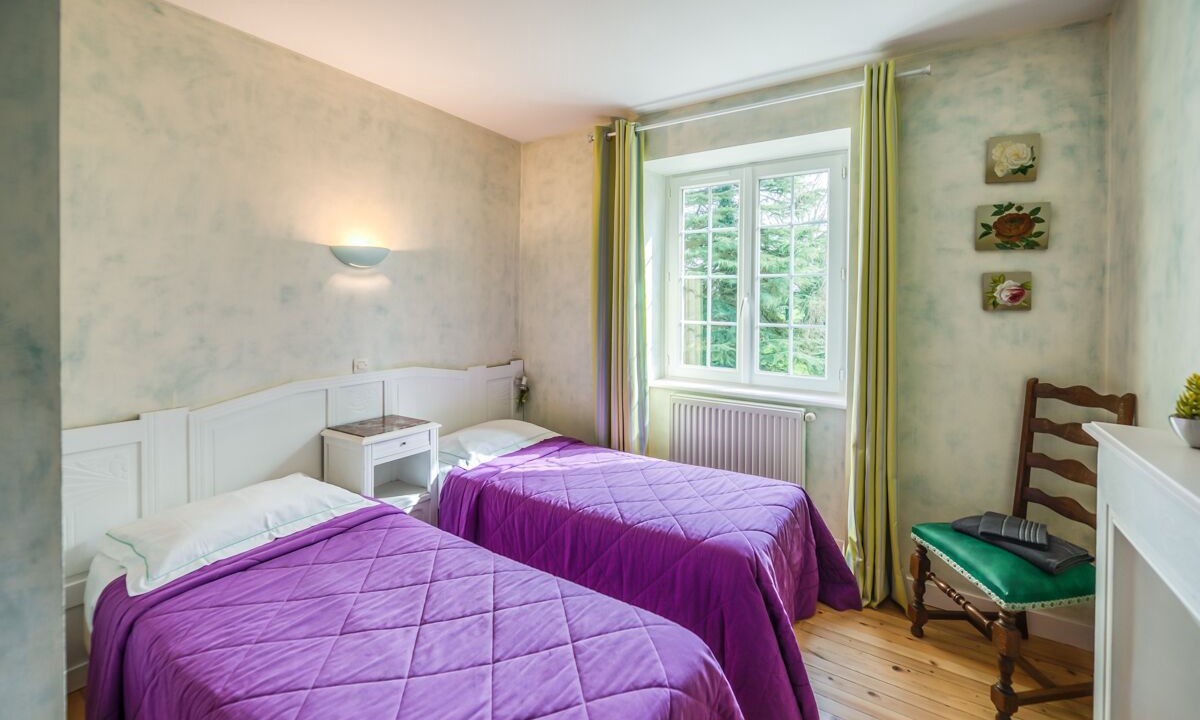 Photo of Bedroom in Plouegat-Moysan