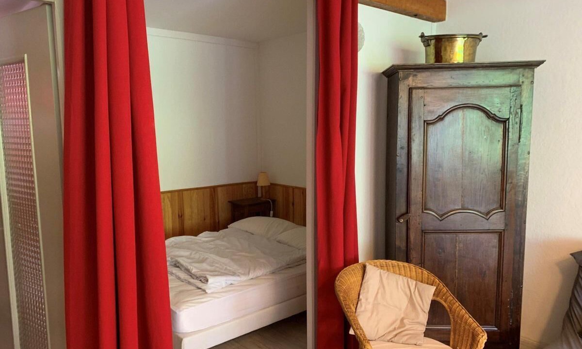 Photo of Bedroom in Le Sauze