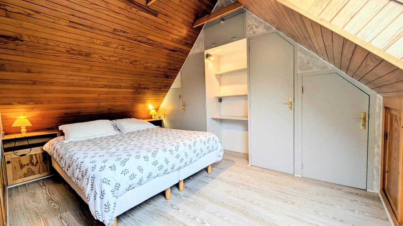 Photo of Bedroom in Plouegat-Moysan
