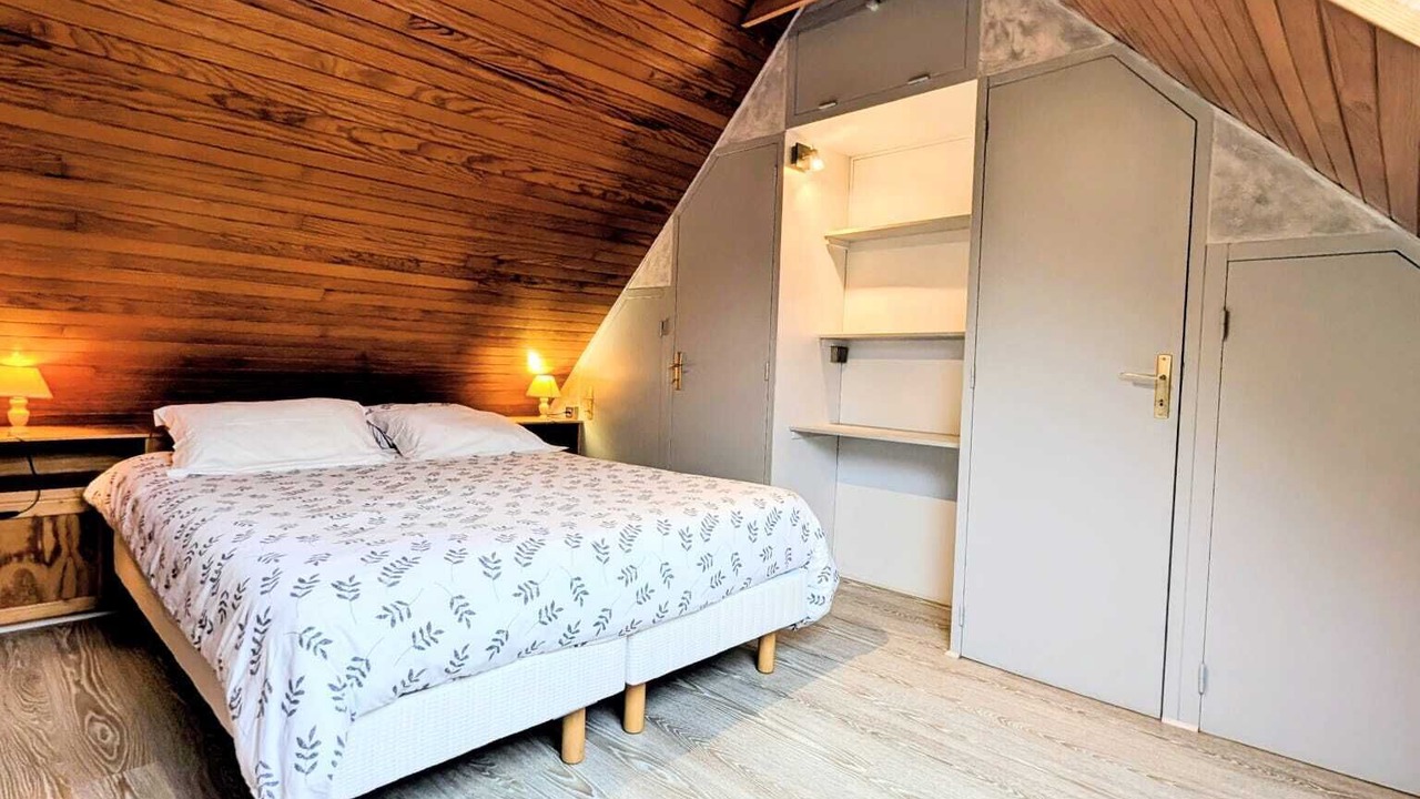 Photo of Bedroom in Plouegat-Moysan