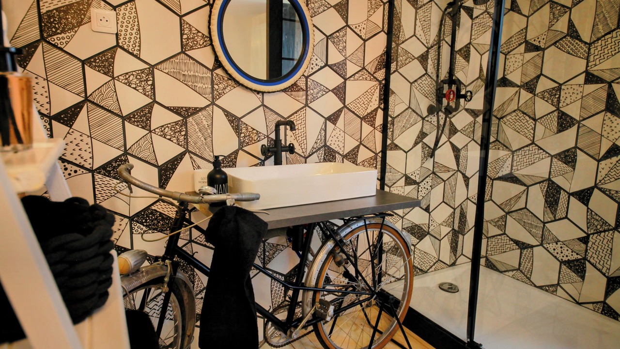 Photo of Bathroom in Thuillieres